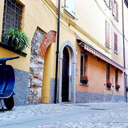 Iseo Portelle Holiday With Private Parking And Bike Storage Luaran gambar