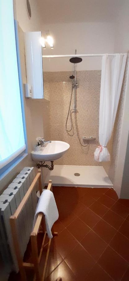 Iseo Portelle Holiday With Private Parking And Bike Storage Luaran gambar