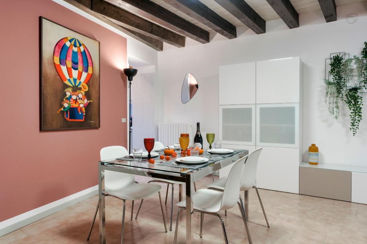 Iseo Portelle Holiday With Private Parking And Bike Storage Luaran gambar